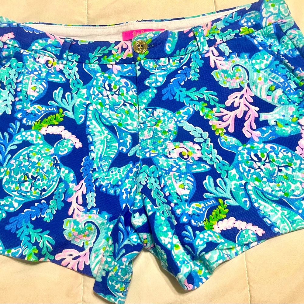 Lilly Pulitzer knit Callahan short in Turtle Villa